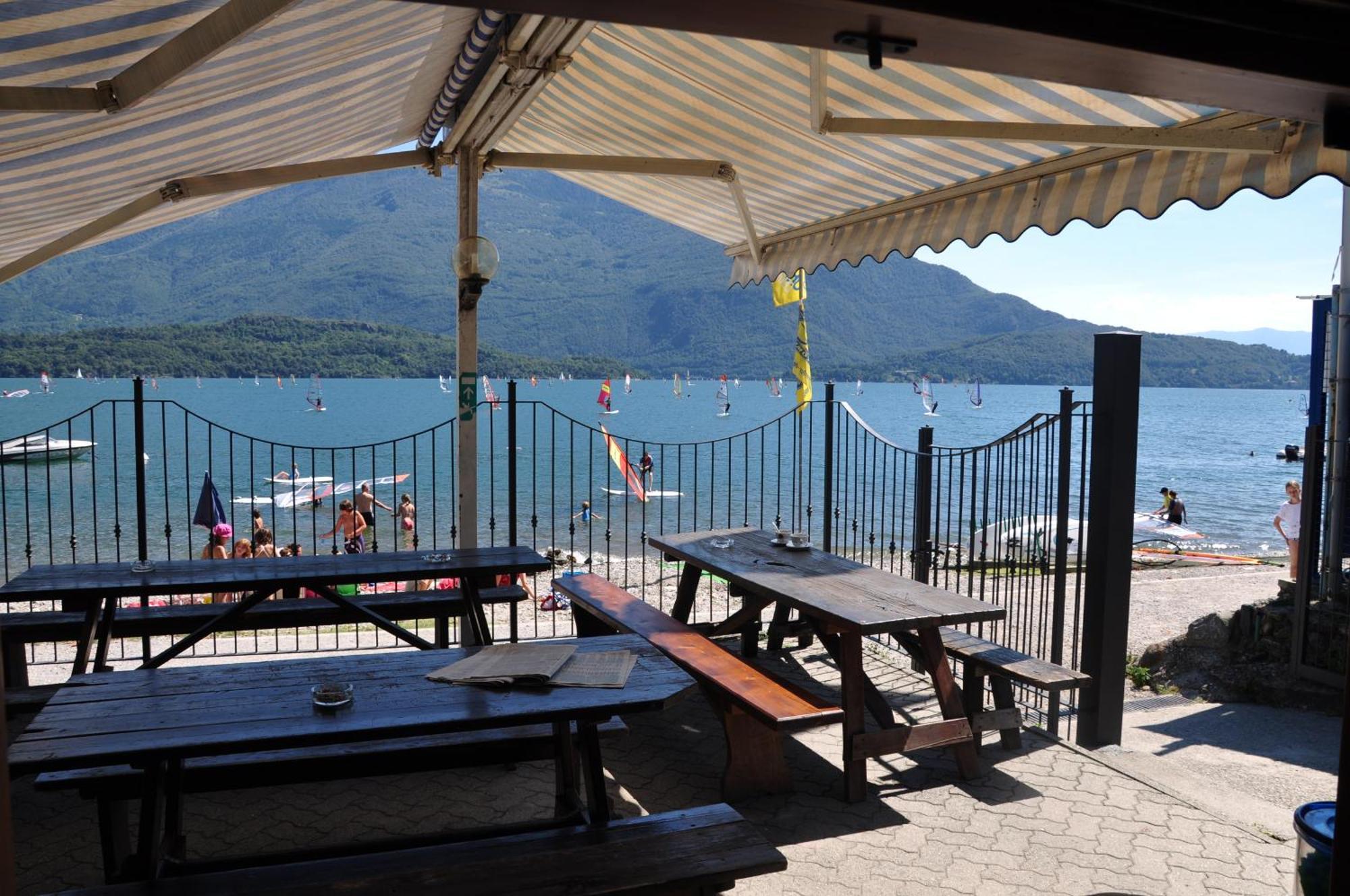 Camping Villaggio Paradiso Domaso Exterior photo