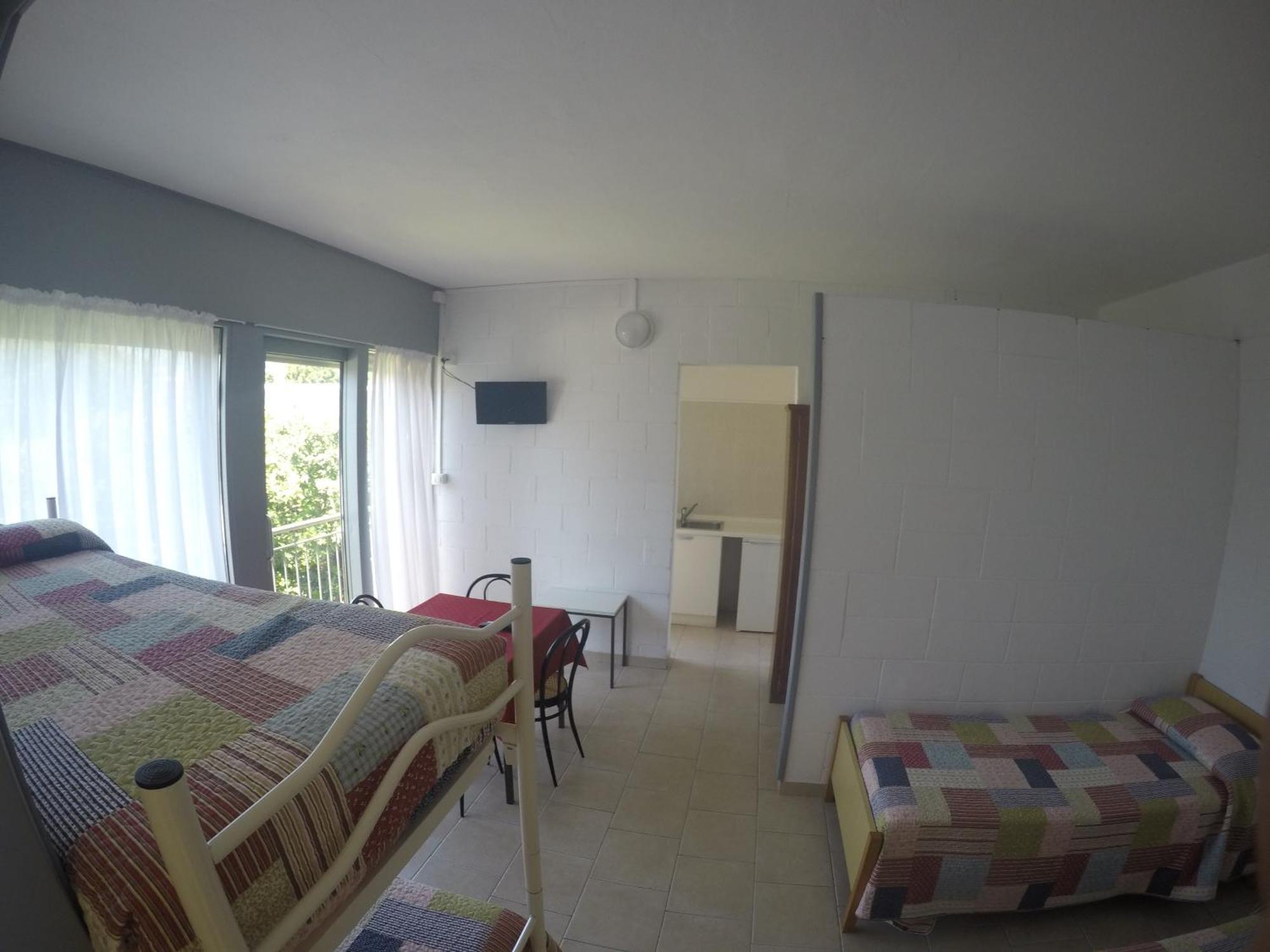 Camping Villaggio Paradiso Domaso Room photo