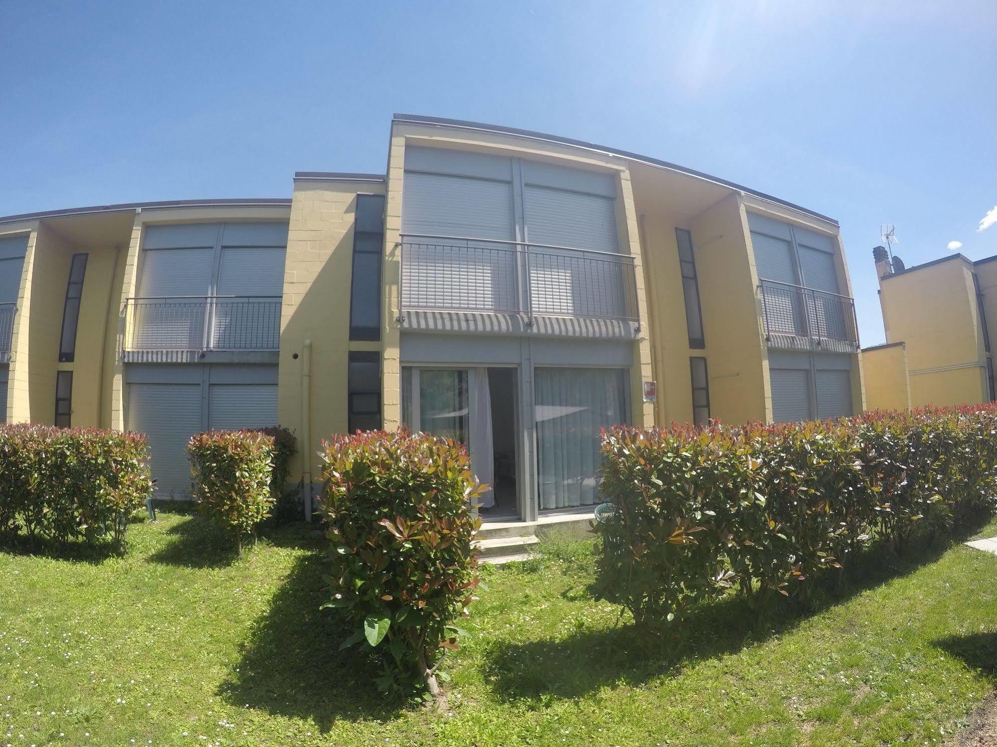 Camping Villaggio Paradiso Domaso Exterior photo