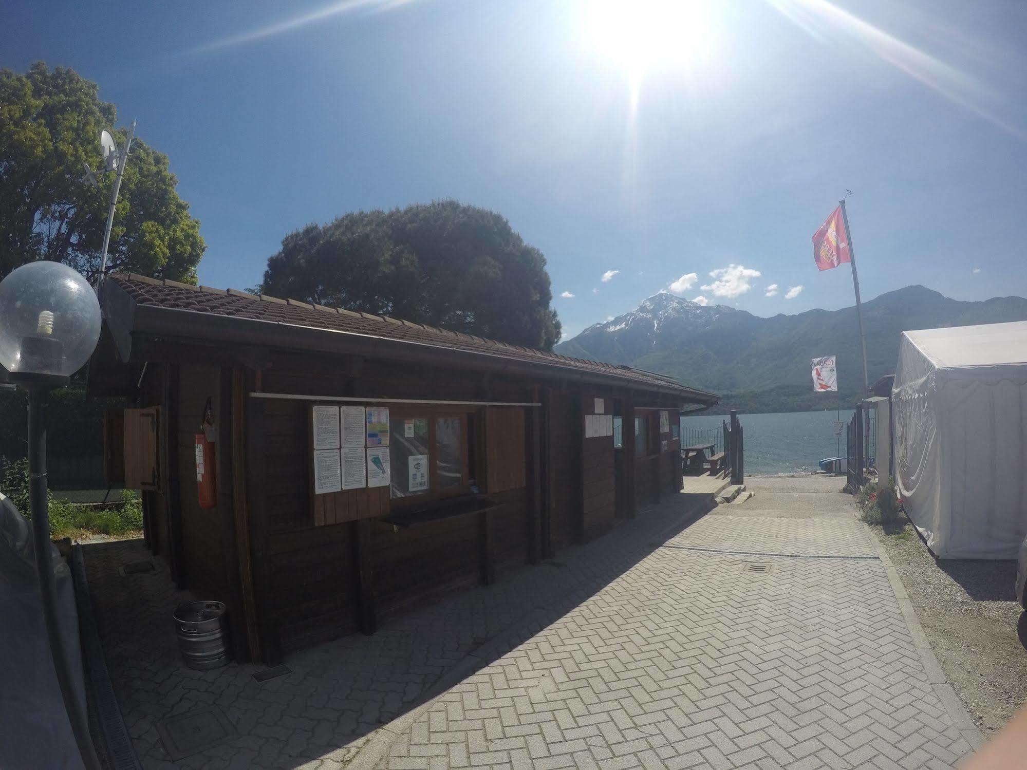 Camping Villaggio Paradiso Domaso Exterior photo